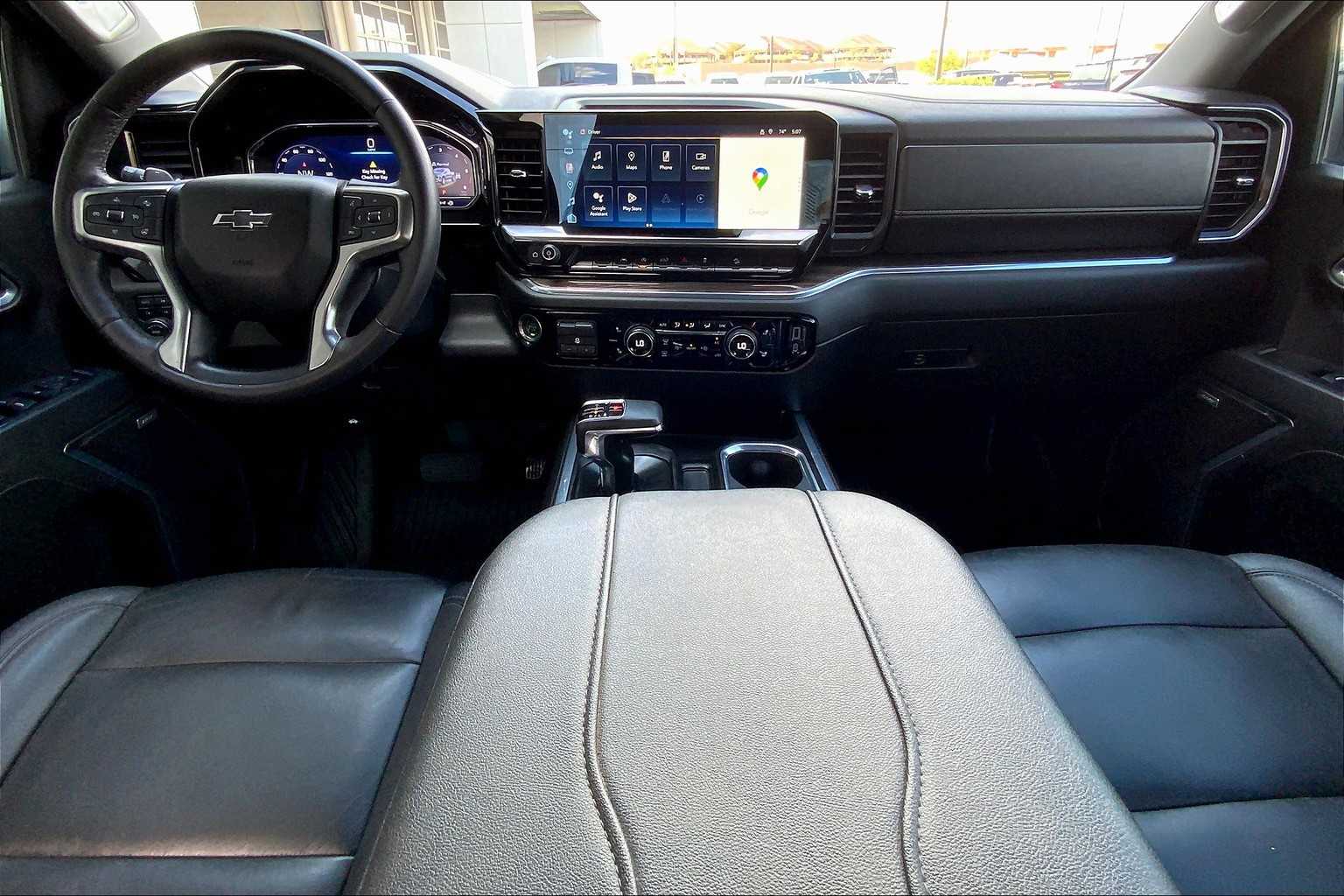 2023 Chevrolet Silverado 1500 RST photo 15
