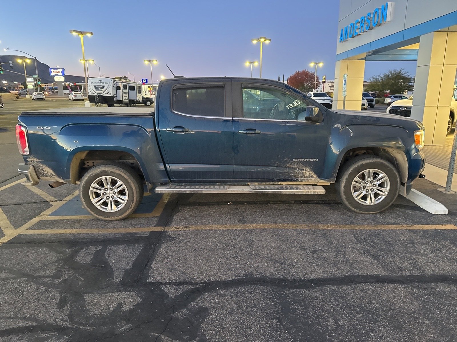 2019 Gmc Canyon SLE photo 4