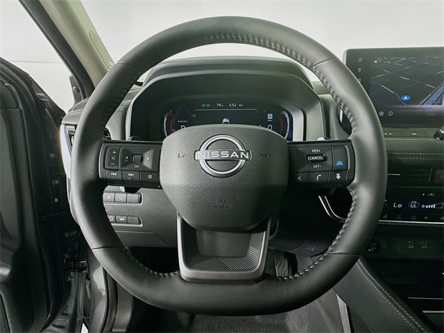2026 Nissan Rogue Platinum photo 7