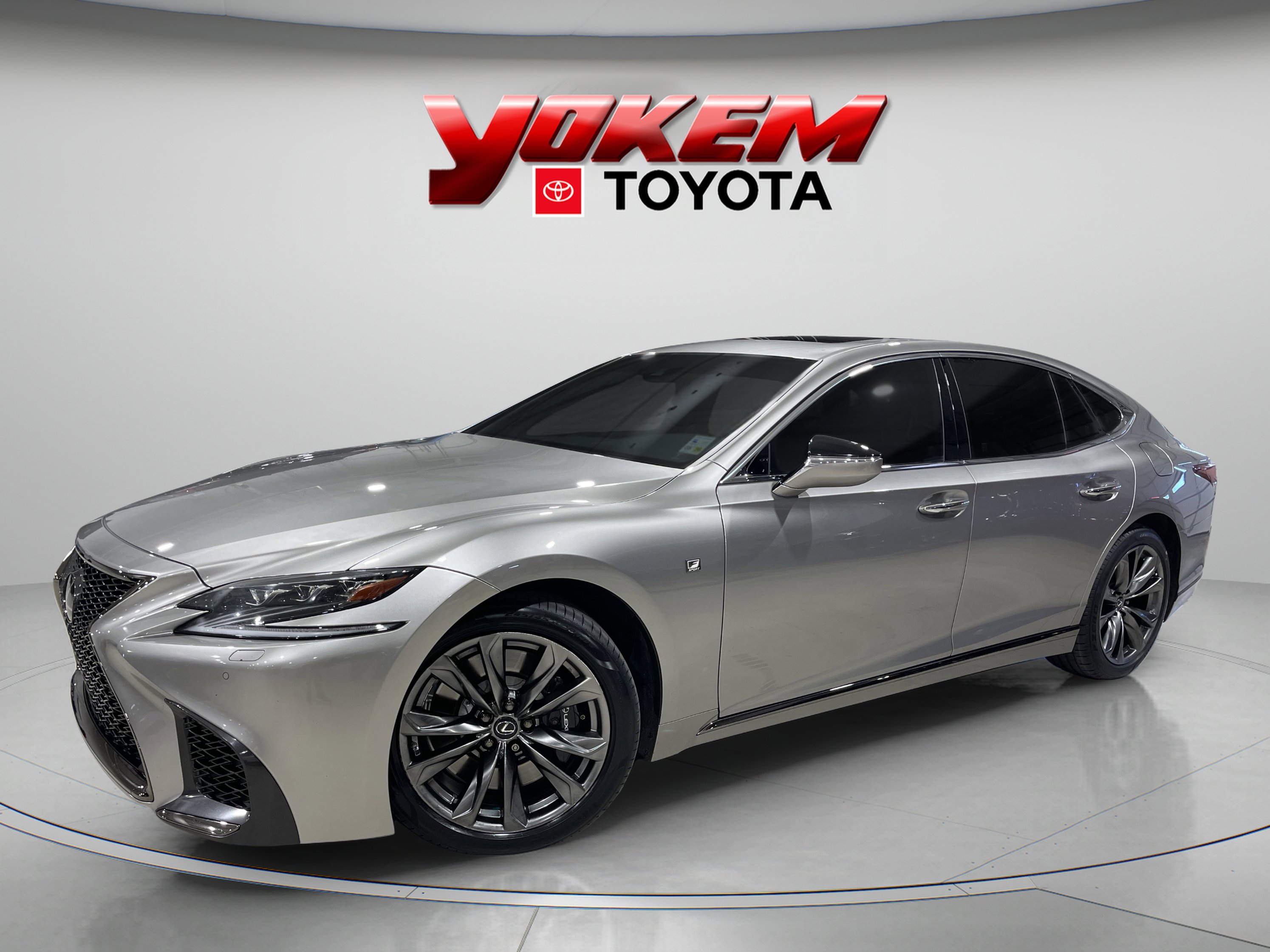 2018 Lexus LS Base's photo