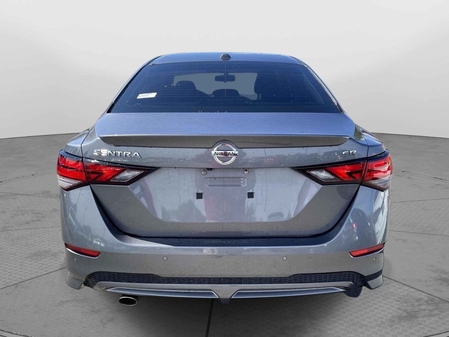 2021 Nissan Sentra SR photo 17