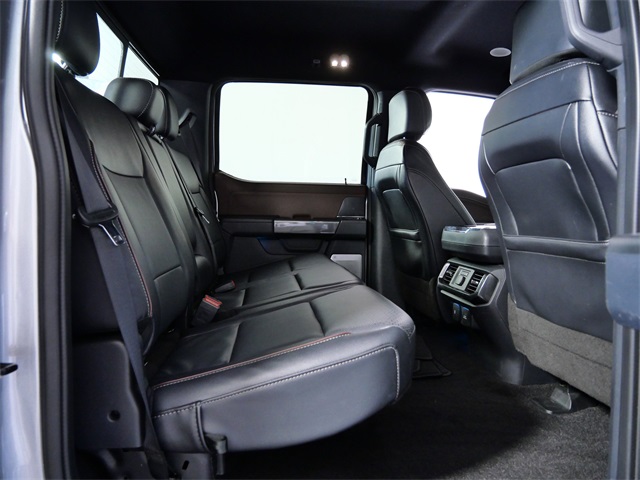 2022 Ford F-150 Lariat photo 13