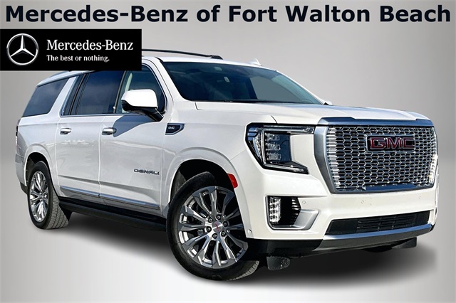 2023 GMC Yukon XL Denali's photo