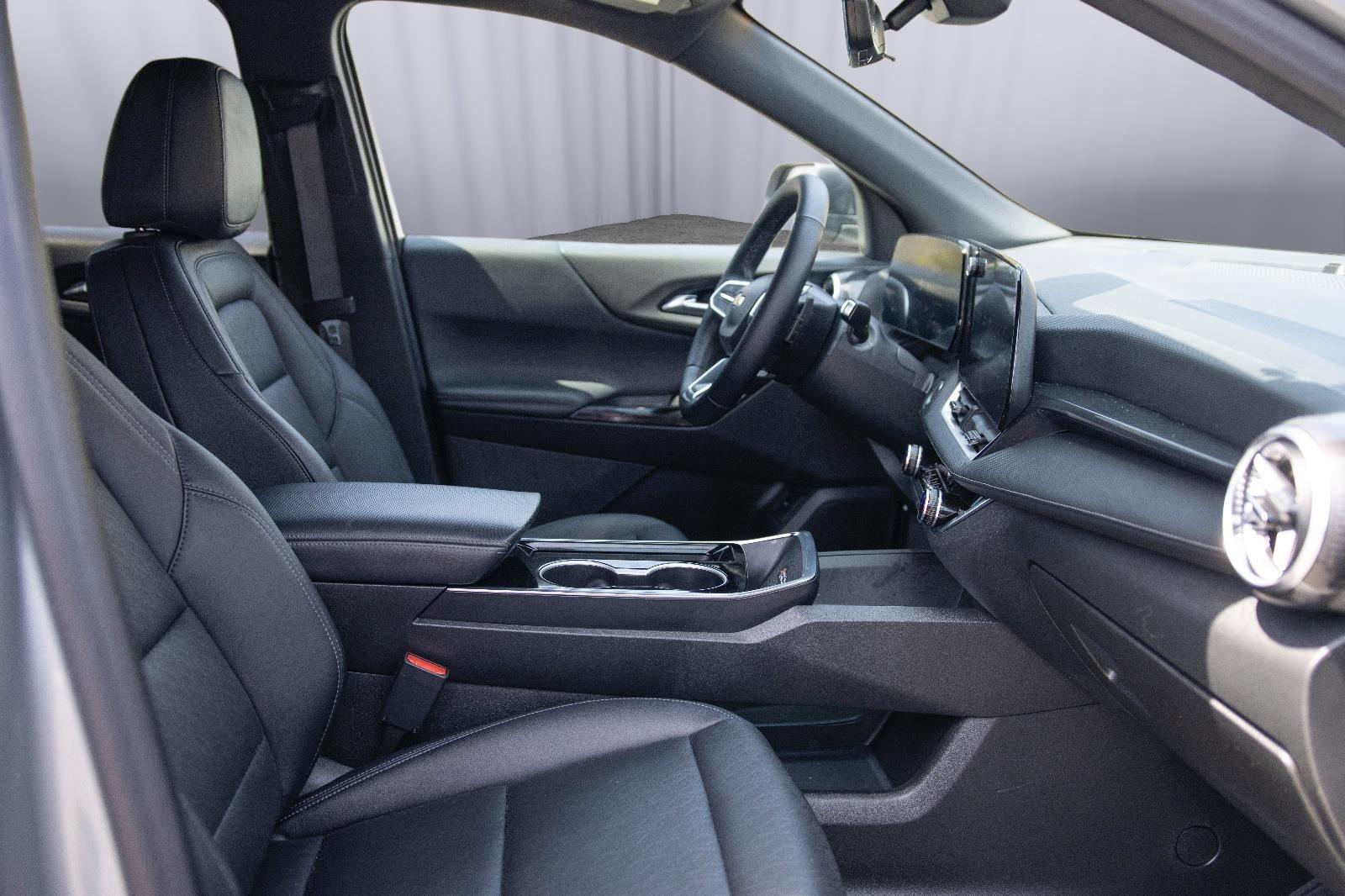 2026 Chevrolet Equinox LT photo 20
