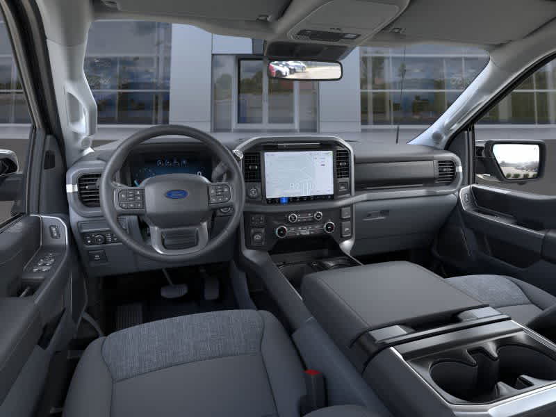2025 Ford F-150 XLT - Photo 9