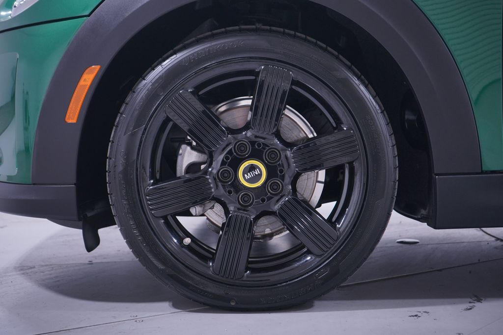 Certified 2024 MINI Hardtop 2 Door SE with VIN WMW13DJ06R2V44423 for sale in Ontario, CA