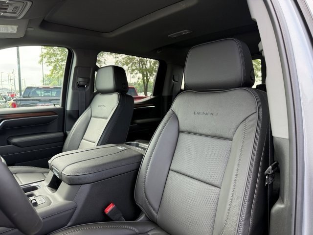 2026 Gmc Sierra 1500 Denali photo 18