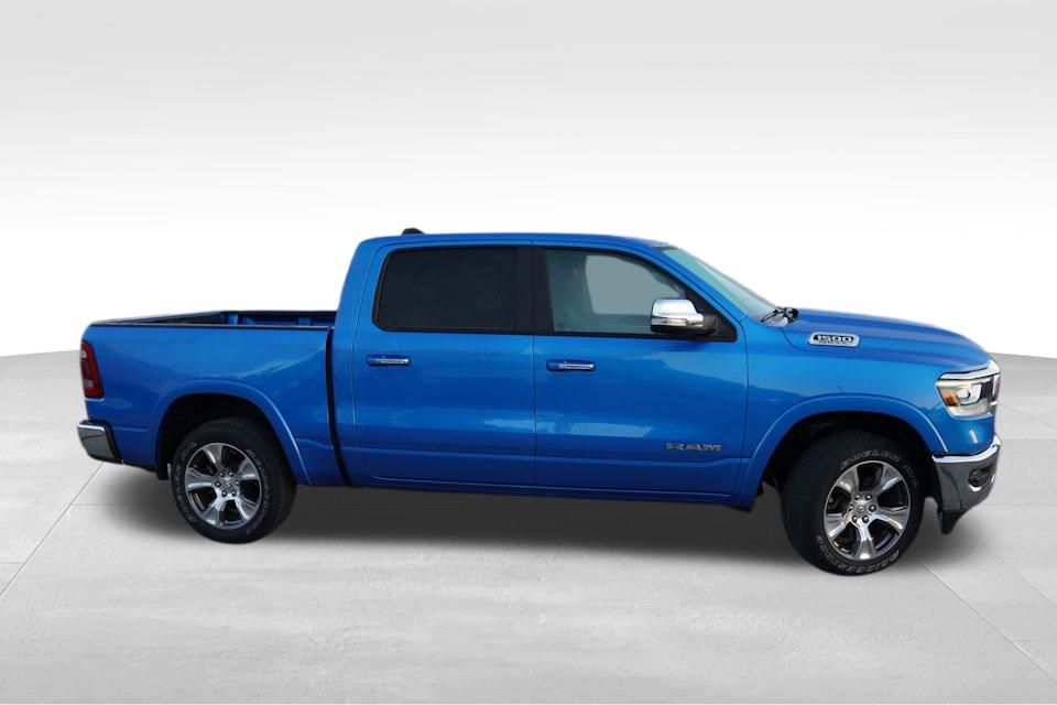 2022 Ram 1500 Laramie photo 2