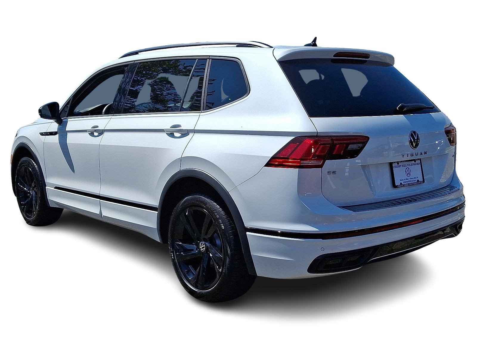 2024 Volkswagen Tiguan SE R-Line Black photo 4