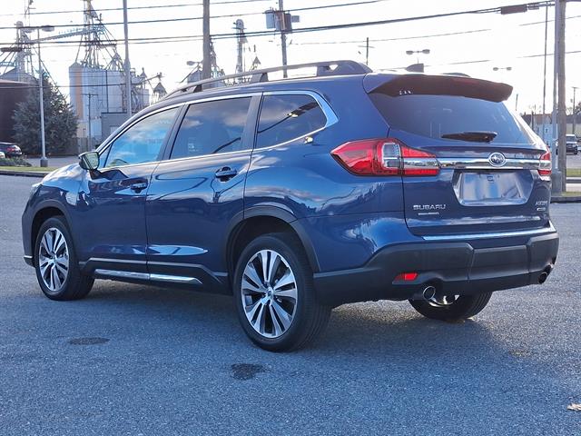 2022 Subaru Ascent Limited photo 4