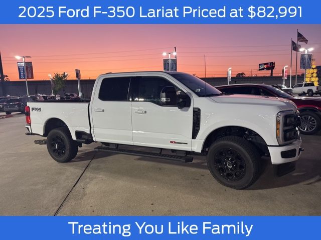 2025 Ford F-350 Super Duty Lariat's photo
