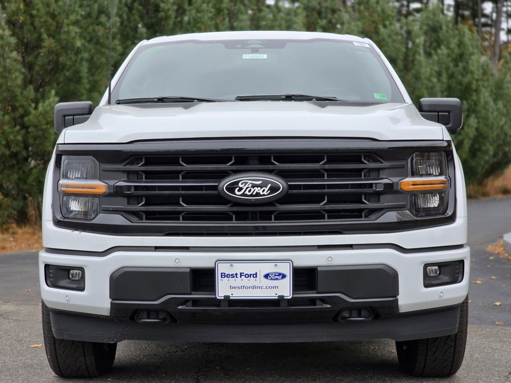 2025 Ford F-150 XLT photo 2