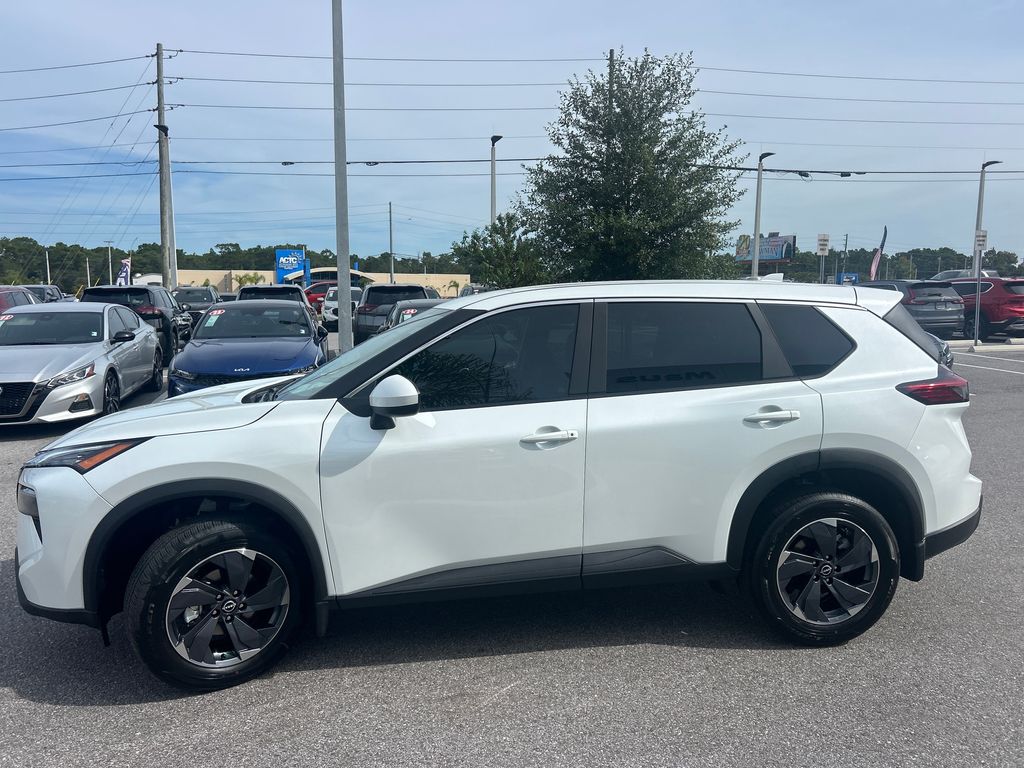 2026 Nissan Rogue SV photo 3