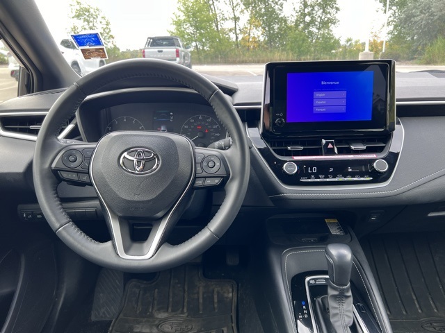 2025 Toyota Corolla SE photo 5