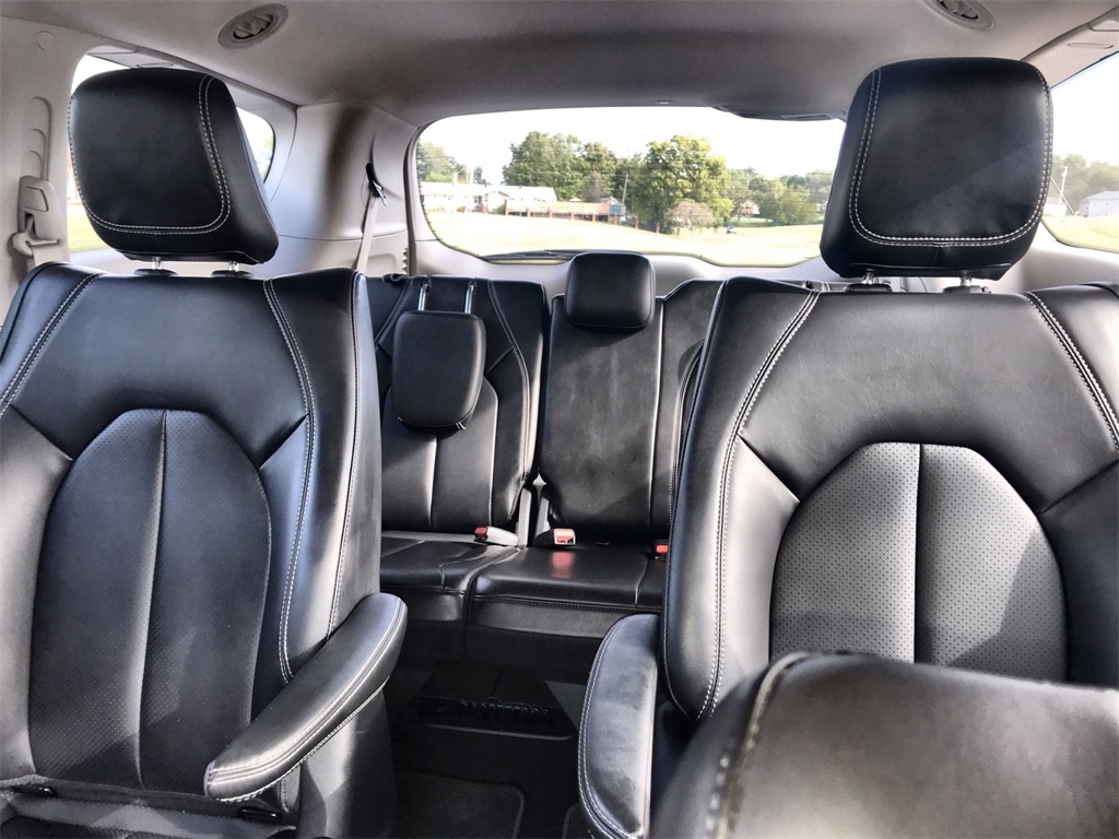 2023 Chrysler Pacifica Hybrid Touring L photo 21