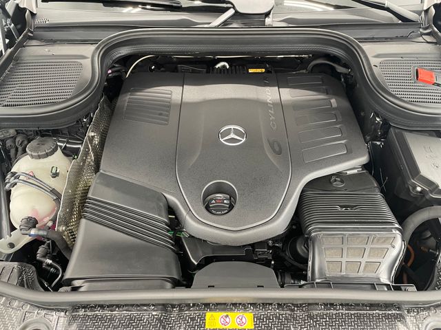 2026 Mercedes Benz GLE 450 4MATIC photo 13