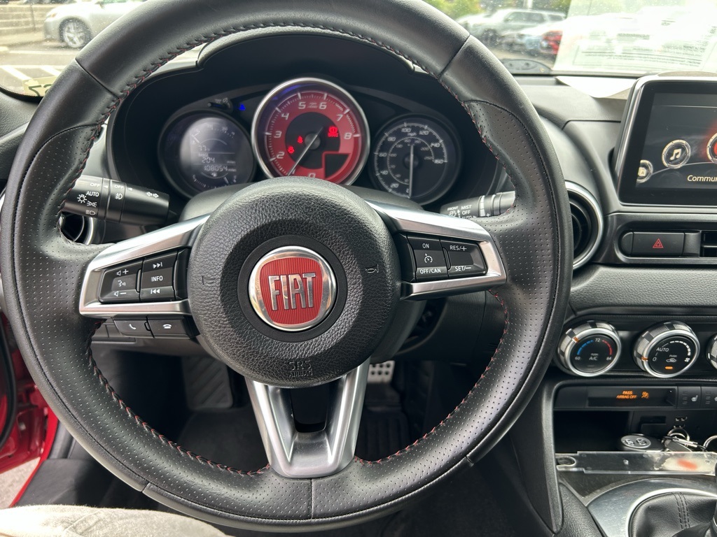 2017 Fiat 124 Spider Abarth photo 12