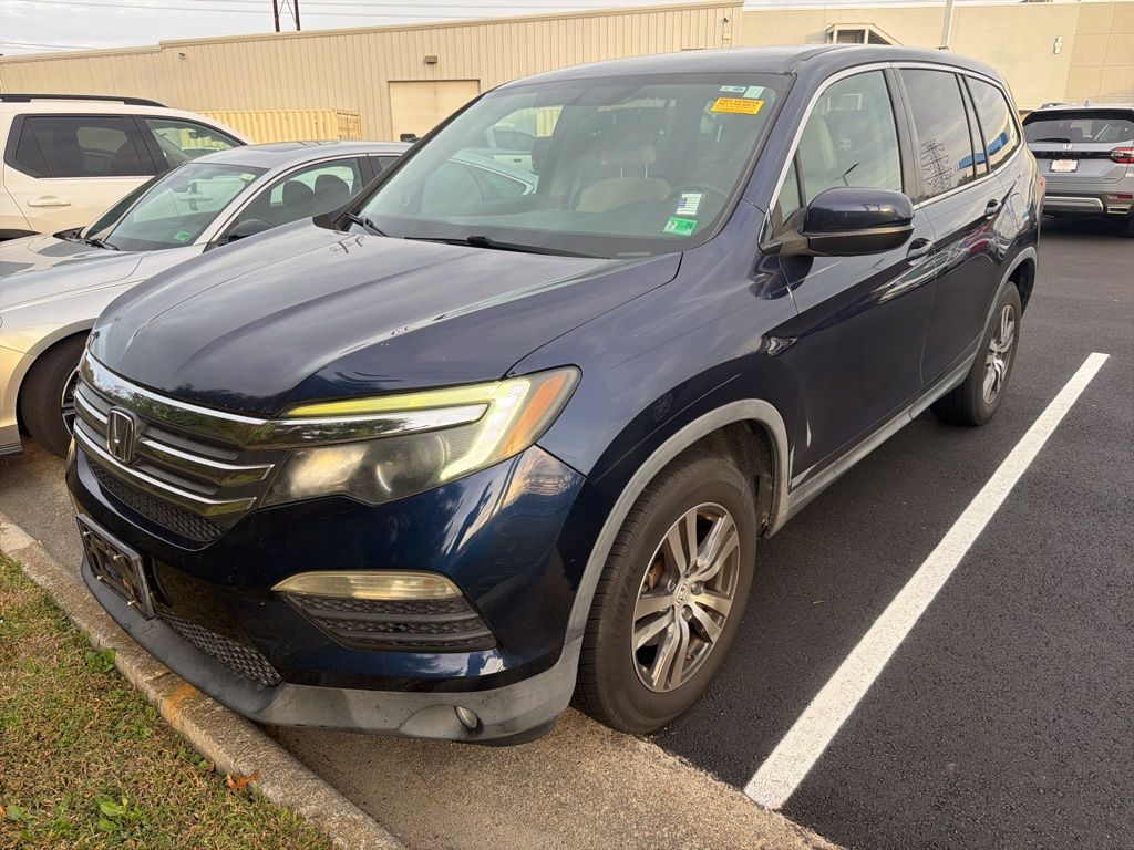 2017 Honda Pilot EX photo 2