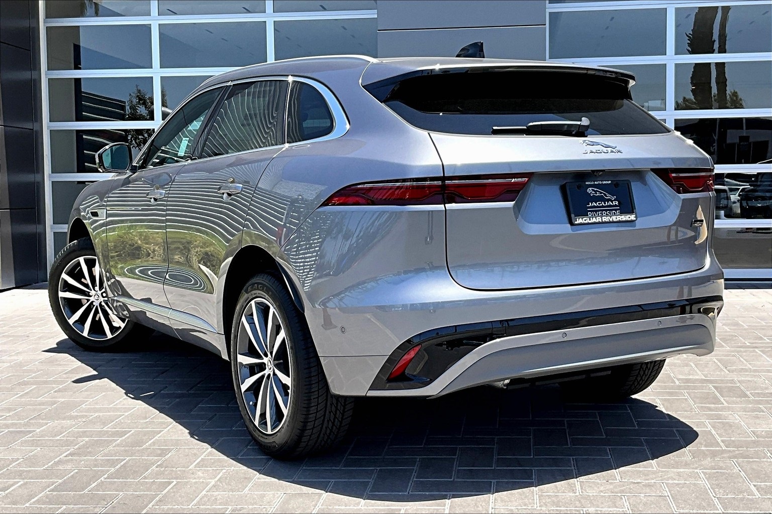 2026 Jaguar F-PACE P250 R-Dynamic S photo 3