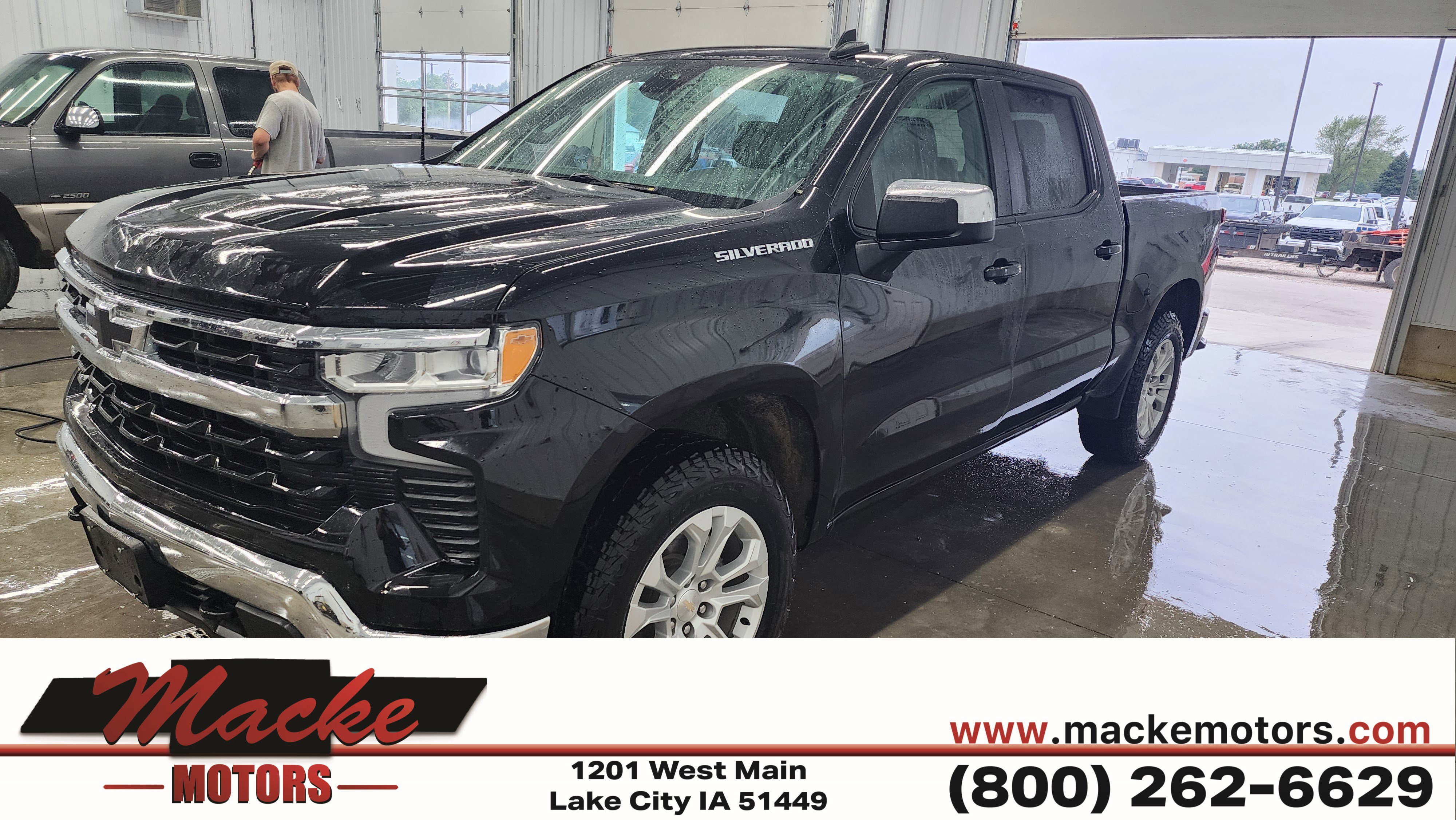 2023 Chevrolet Silverado 1500 LT's photo