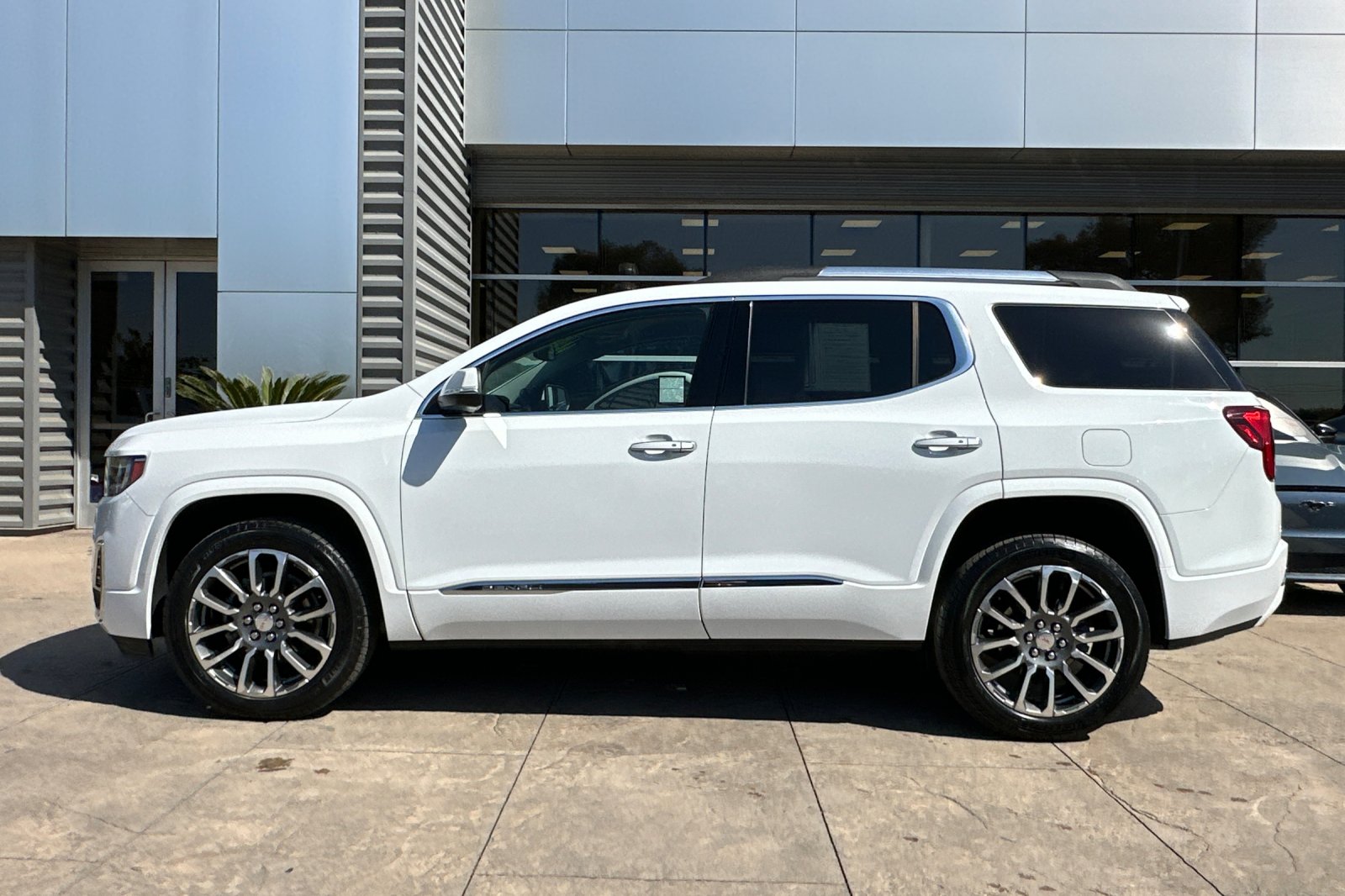 2022 Gmc Acadia Denali photo 6