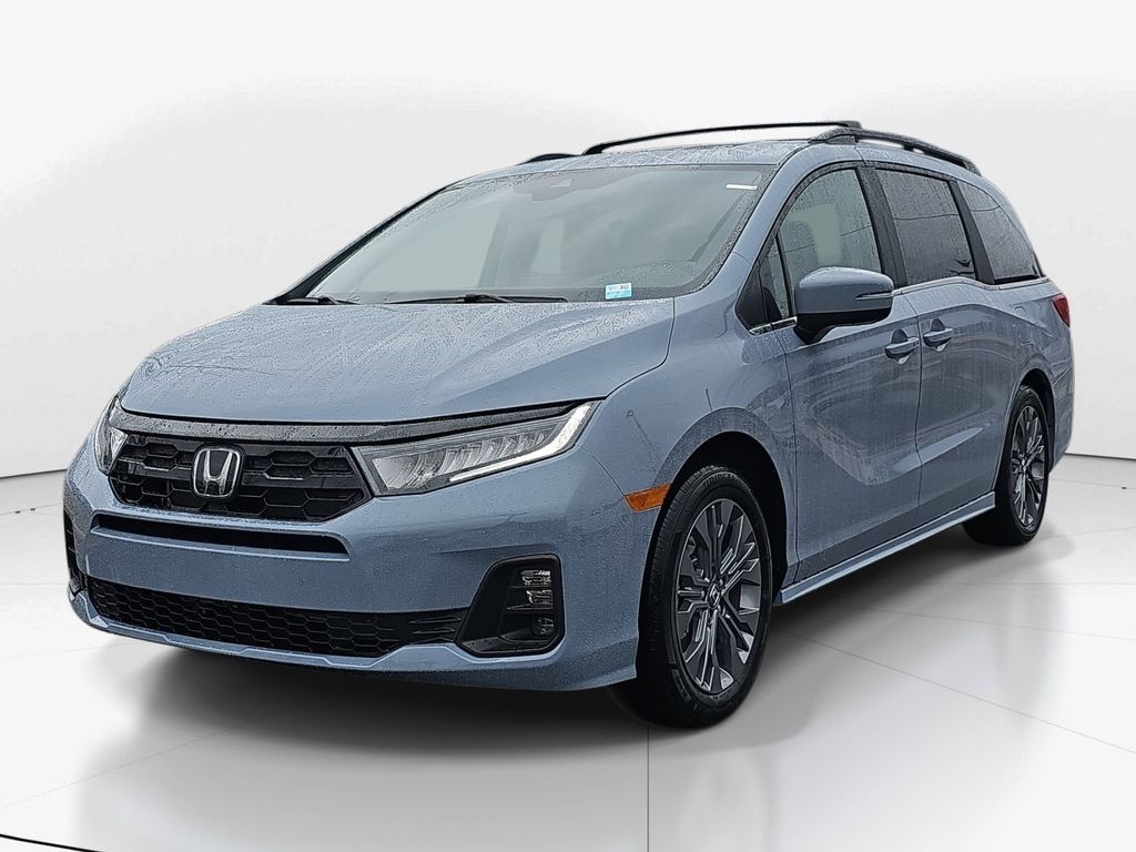 2026 Honda Odyssey Touring's photo