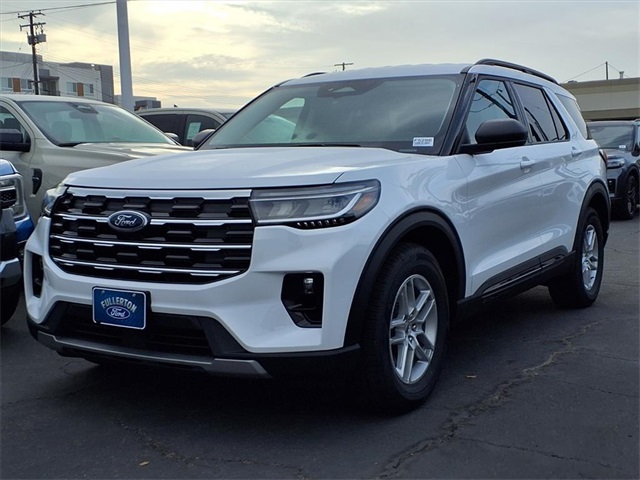 2026 Ford Explorer's photo
