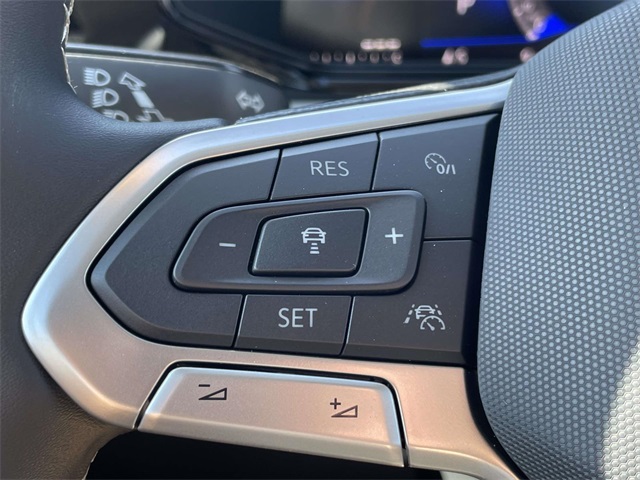 2025 Volkswagen Taos S photo 20