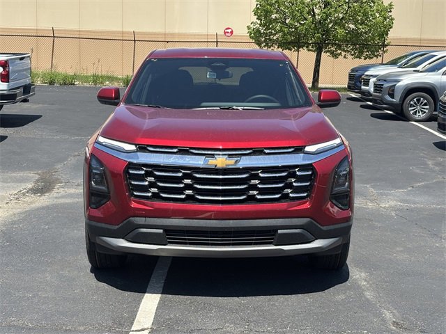 2026 Chevrolet Equinox LT photo 2