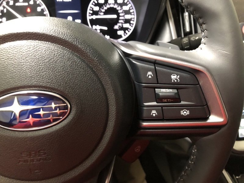 2025 Subaru Outback Touring photo 25