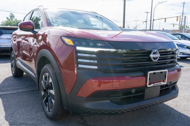 2025 Nissan Kicks SV photo 4