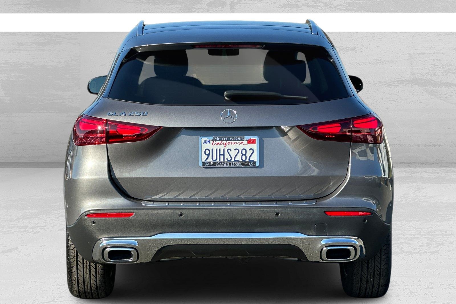 2025 Mercedes Benz GLA 250 photo 3