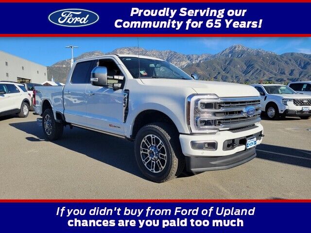2026 Ford F-350 Super Duty Platinum's photo