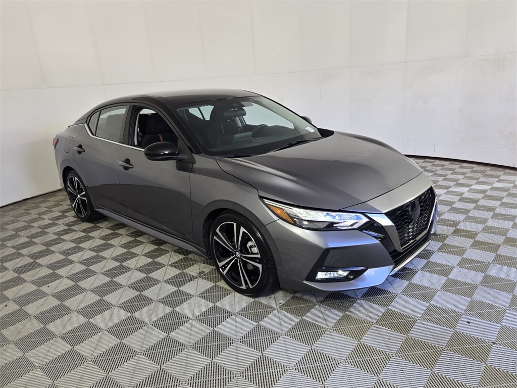 2021 Nissan Sentra SR photo 2
