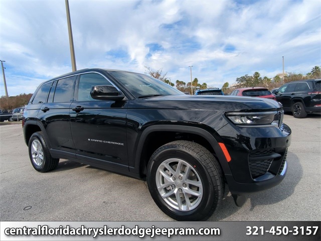 2025 Jeep Grand Cherokee Laredo's photo