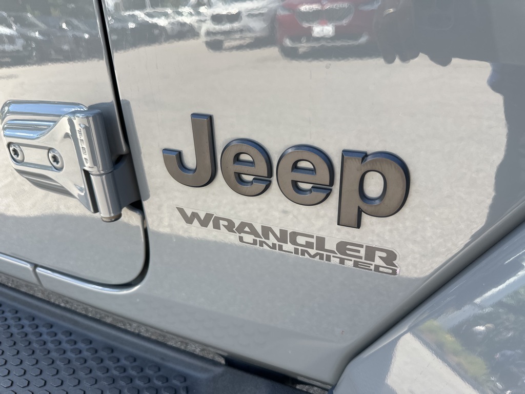 2022 Jeep Wrangler Unlimited Sahara High Altitude photo 29