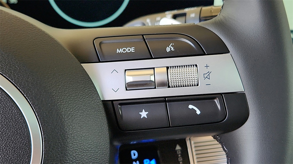 2025 Hyundai Tucson Hybrid SEL Convenience photo 15