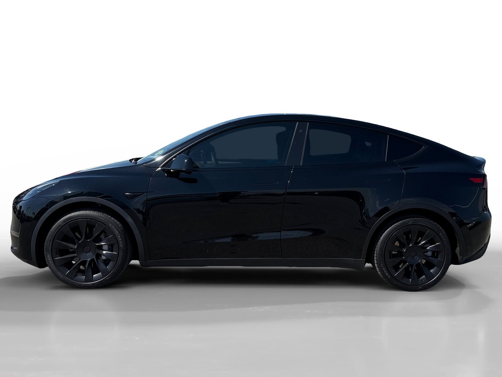 Used 2023 Tesla Model Y Long Range with VIN 7SAYGAEE7PF776889 for sale in Kansas City