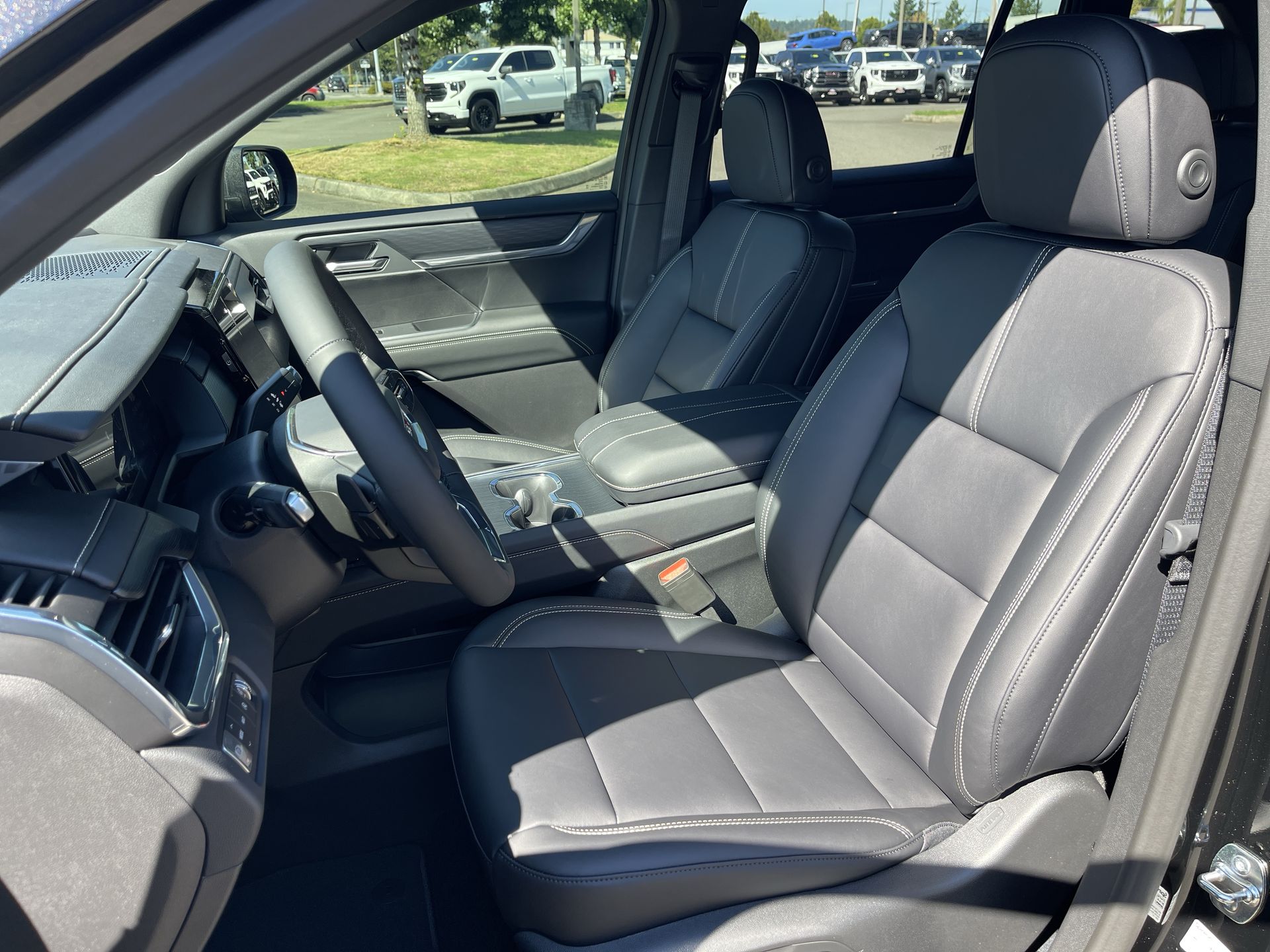 2026 Gmc Acadia Elevation photo 16