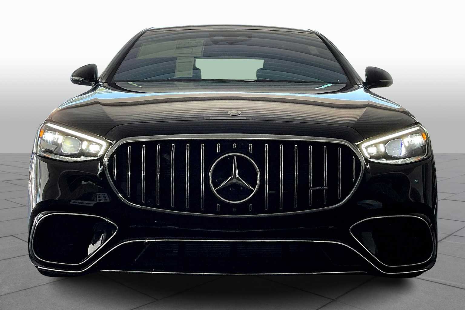 2025 Mercedes Benz S AMG 63 4MATIC photo 2
