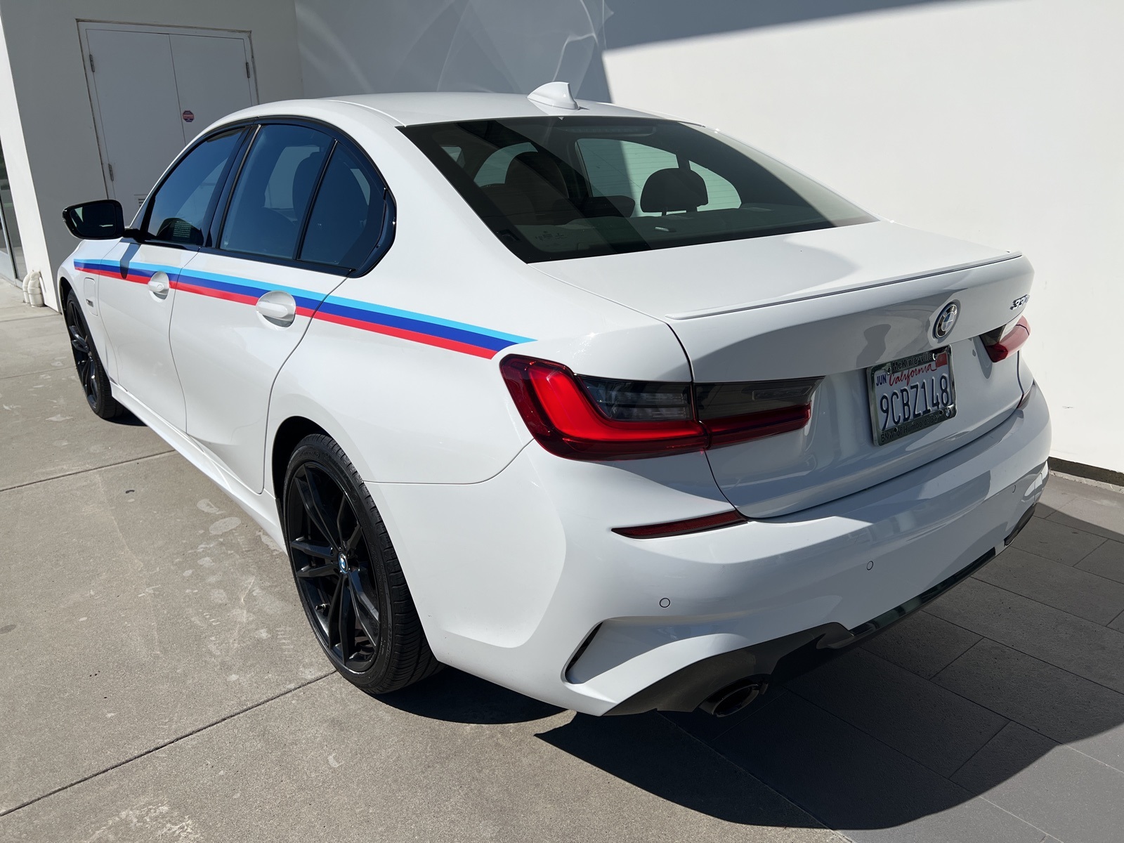 2022 Bmw 330e 3-Series photo 4