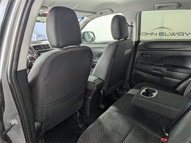 2015 Mitsubishi Outlander Sport SE photo 15