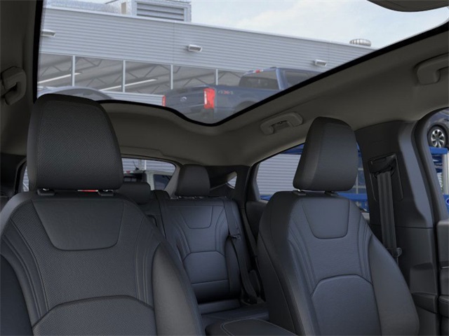 2025 Ford Mustang Mach-E Premium photo 17