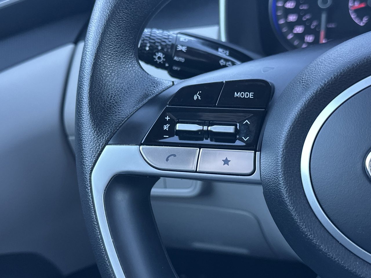 2023 Hyundai Tucson SEL photo 3