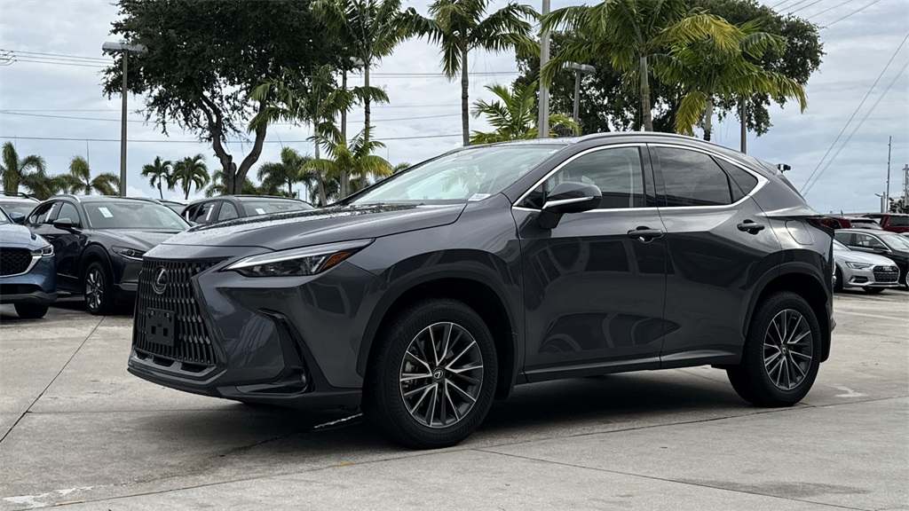 2022 Lexus NX 350 photo 28