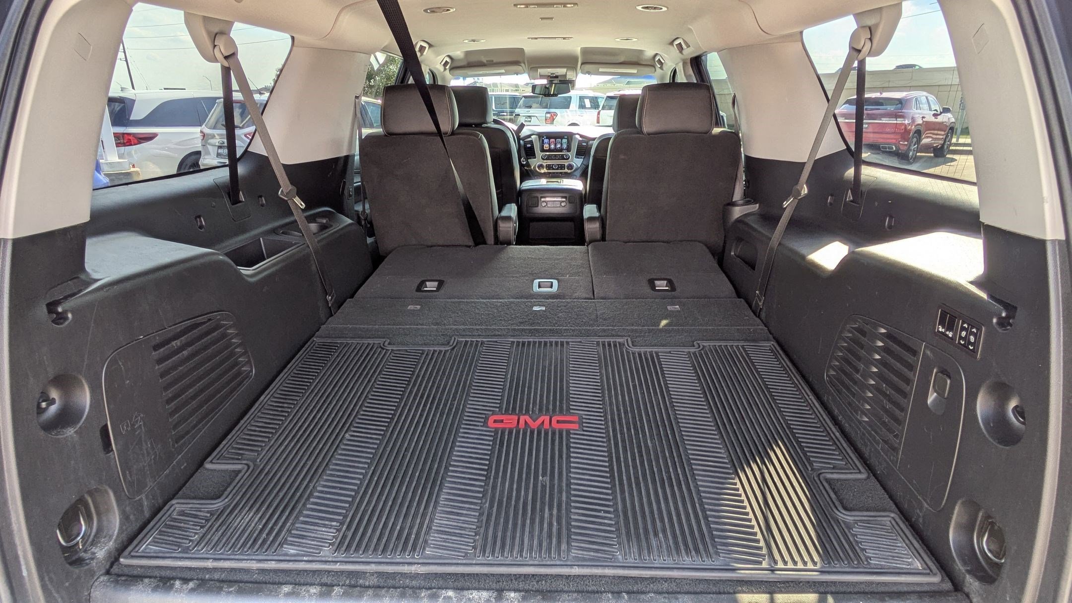 2020 Gmc Yukon XL Denali photo 27