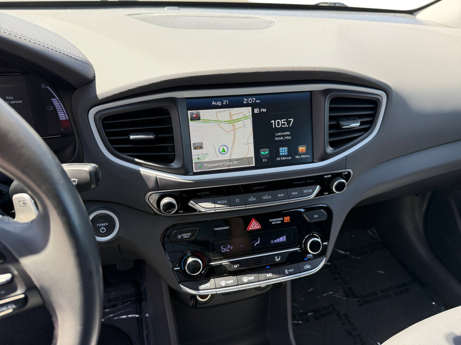 2019 Hyundai Ioniq Electric Limited photo 12