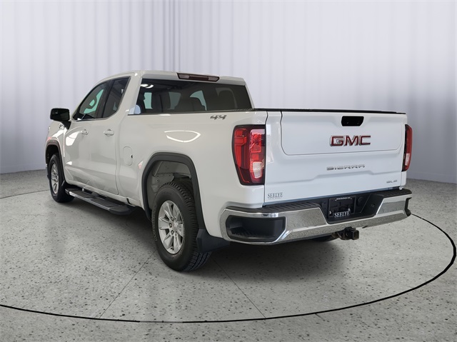2022 Gmc Sierra 1500 SLE photo 4