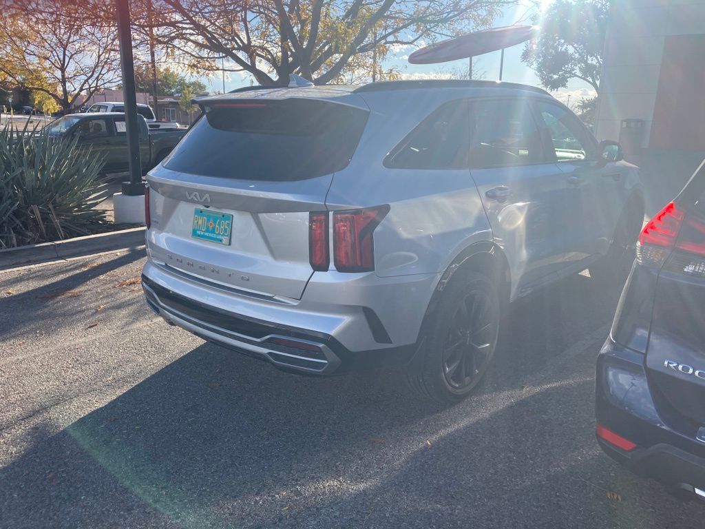 2022 Kia Sorento SX photo 4