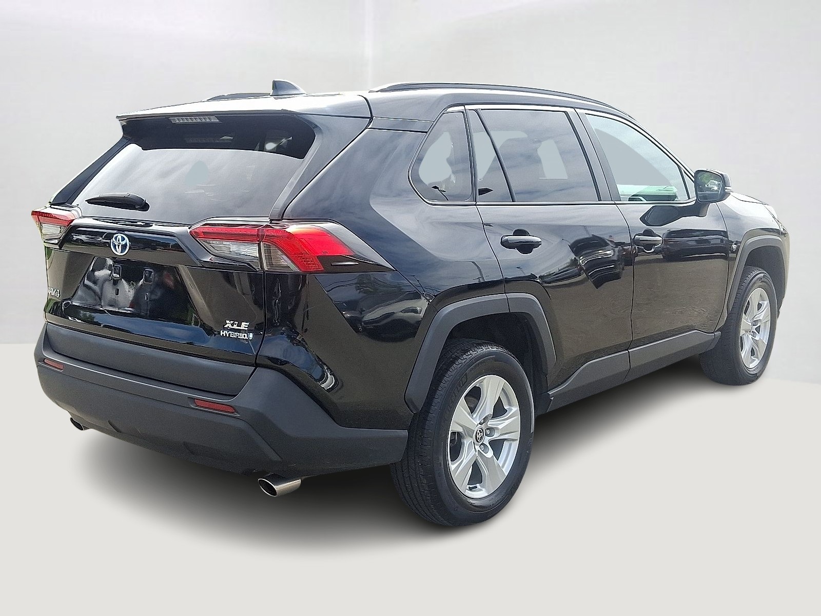 2021 Toyota RAV4 Hybrid XLE photo 4